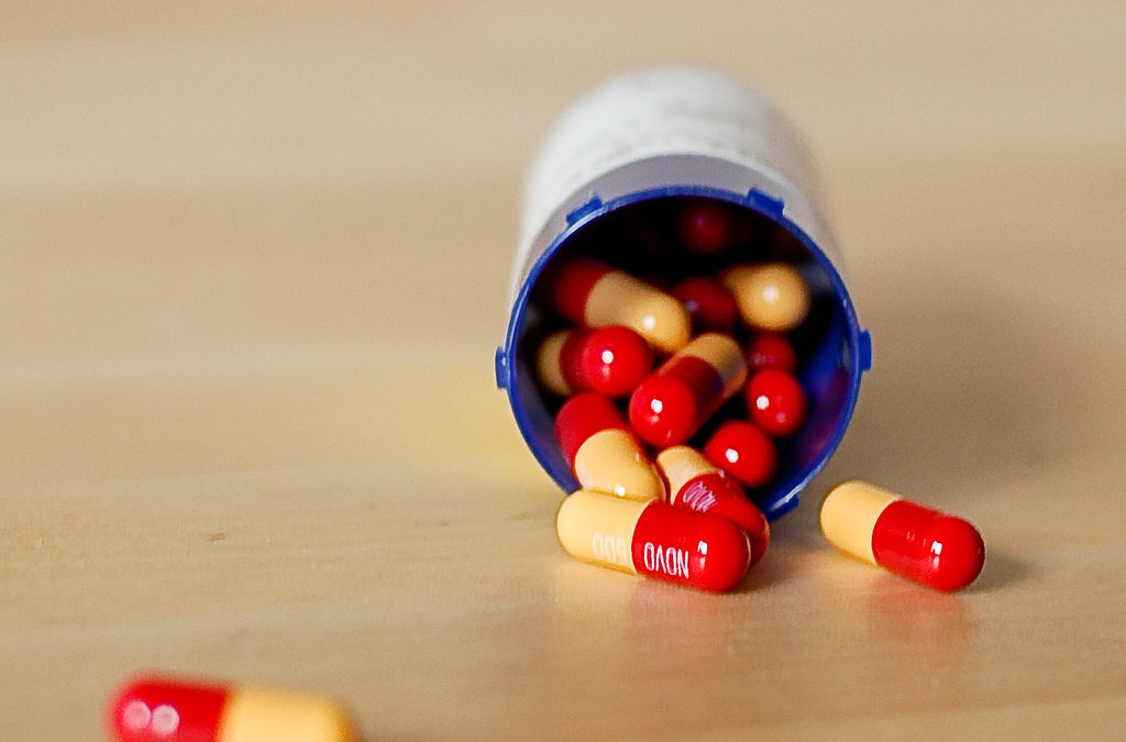 Antibiotic pills 1024x675 1